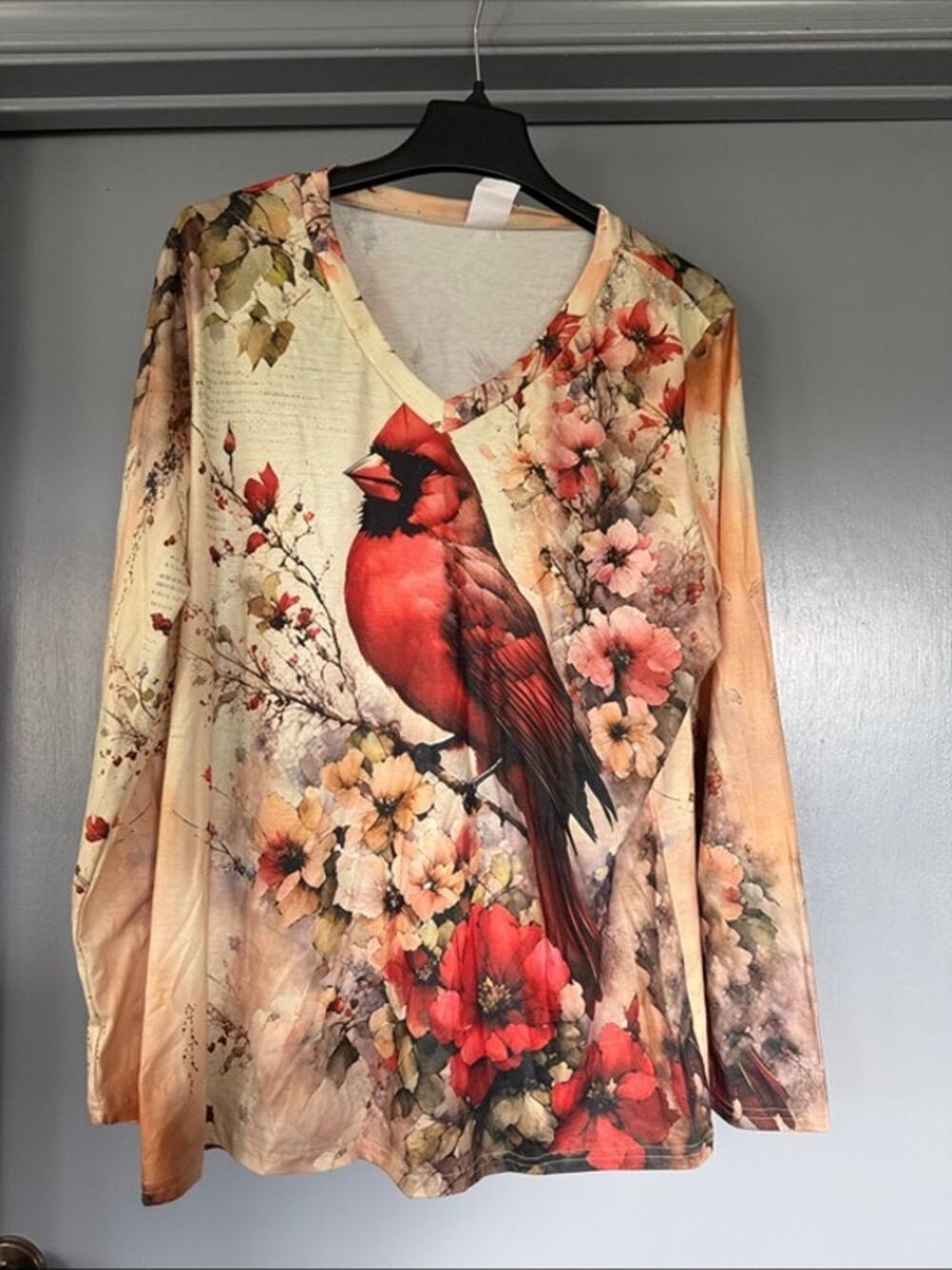 Cardinal Red Bird Women's Pullover Top V Neck Long Sleeves sz 2XL